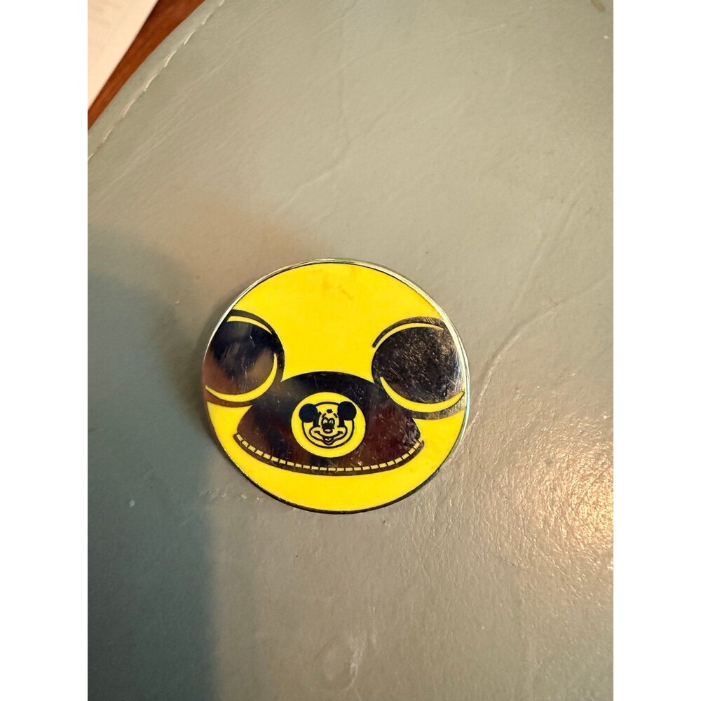 Disney Park Icons Mickey Ear Hat enamel trading pin